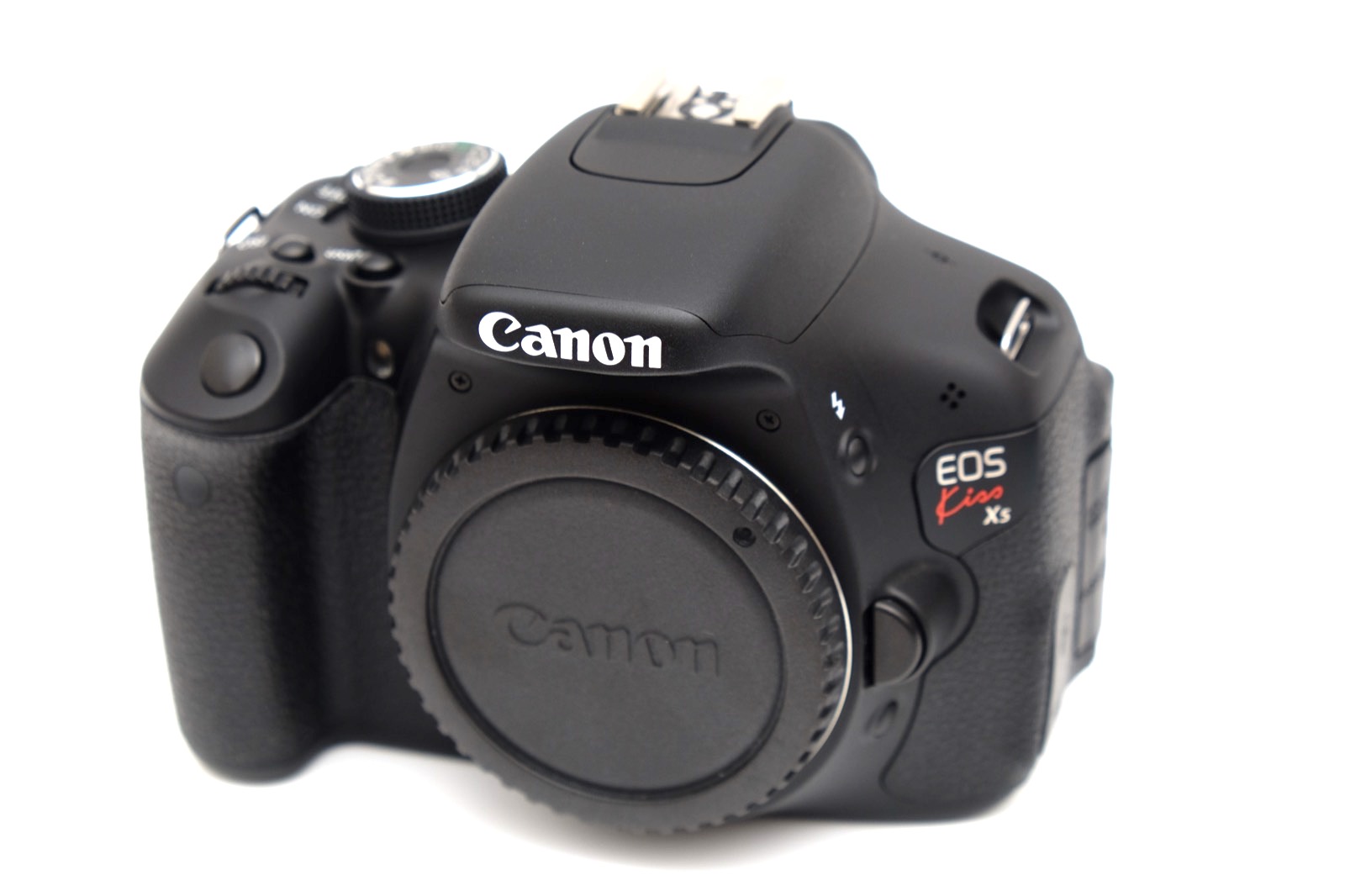 Webカメラ目的で中古の一眼レフデジカメを購入したら新品並みの商品が 